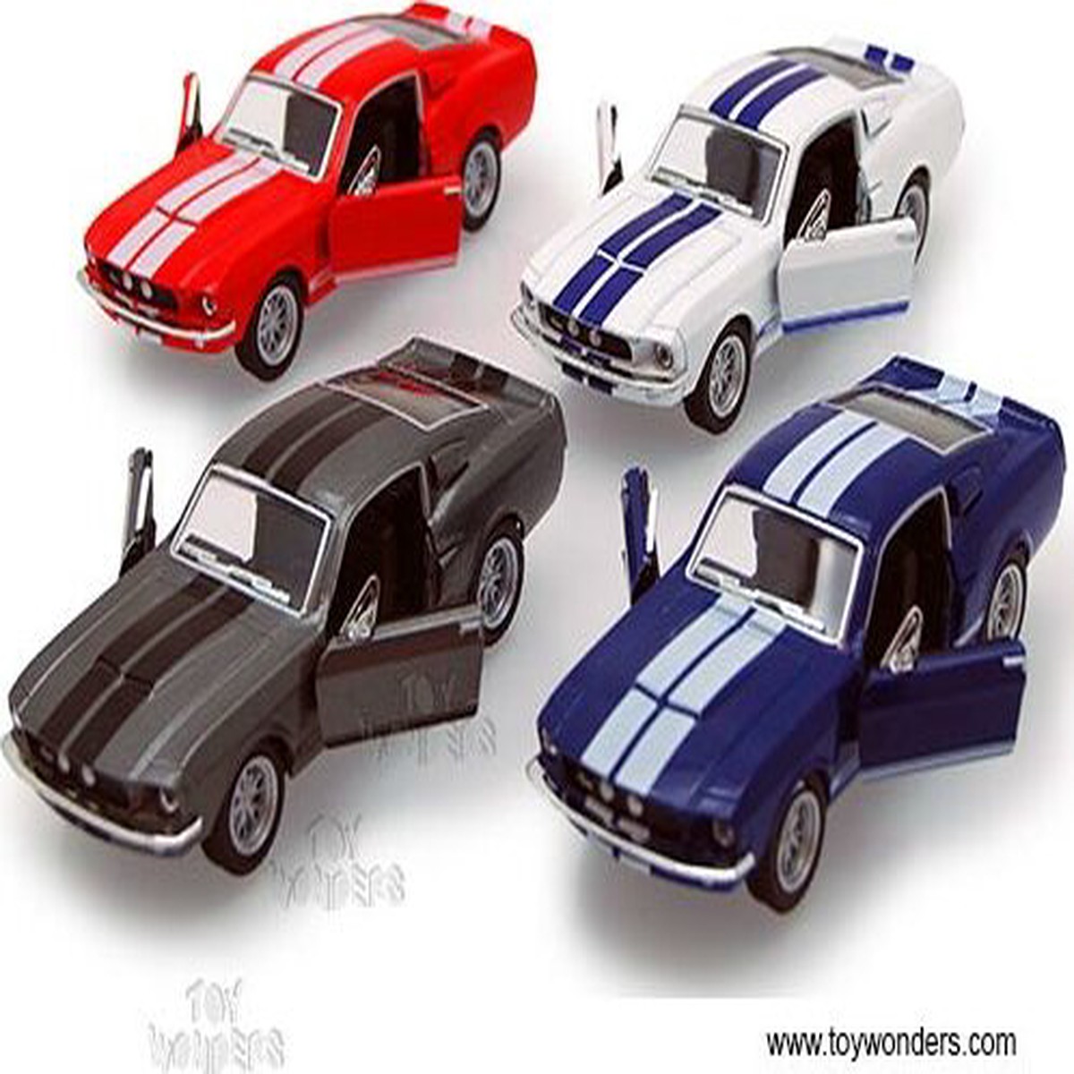 Shelby GT500 Hardtop (1967 138 scale diecast model car) (assorted colors)