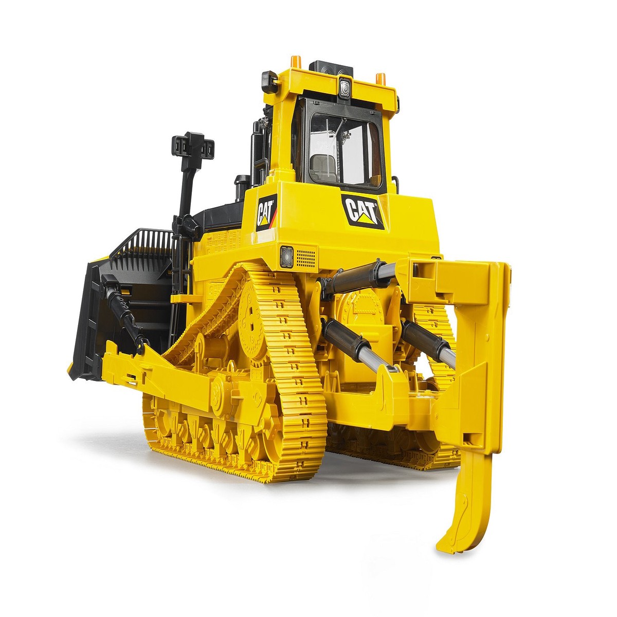 Bruder 2452 CAT Large track-type tractor